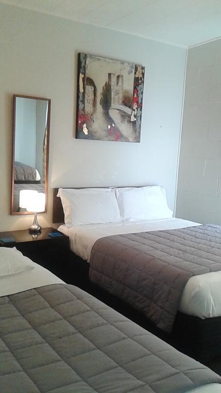 City Close Motel Нейпир Экстерьер фото